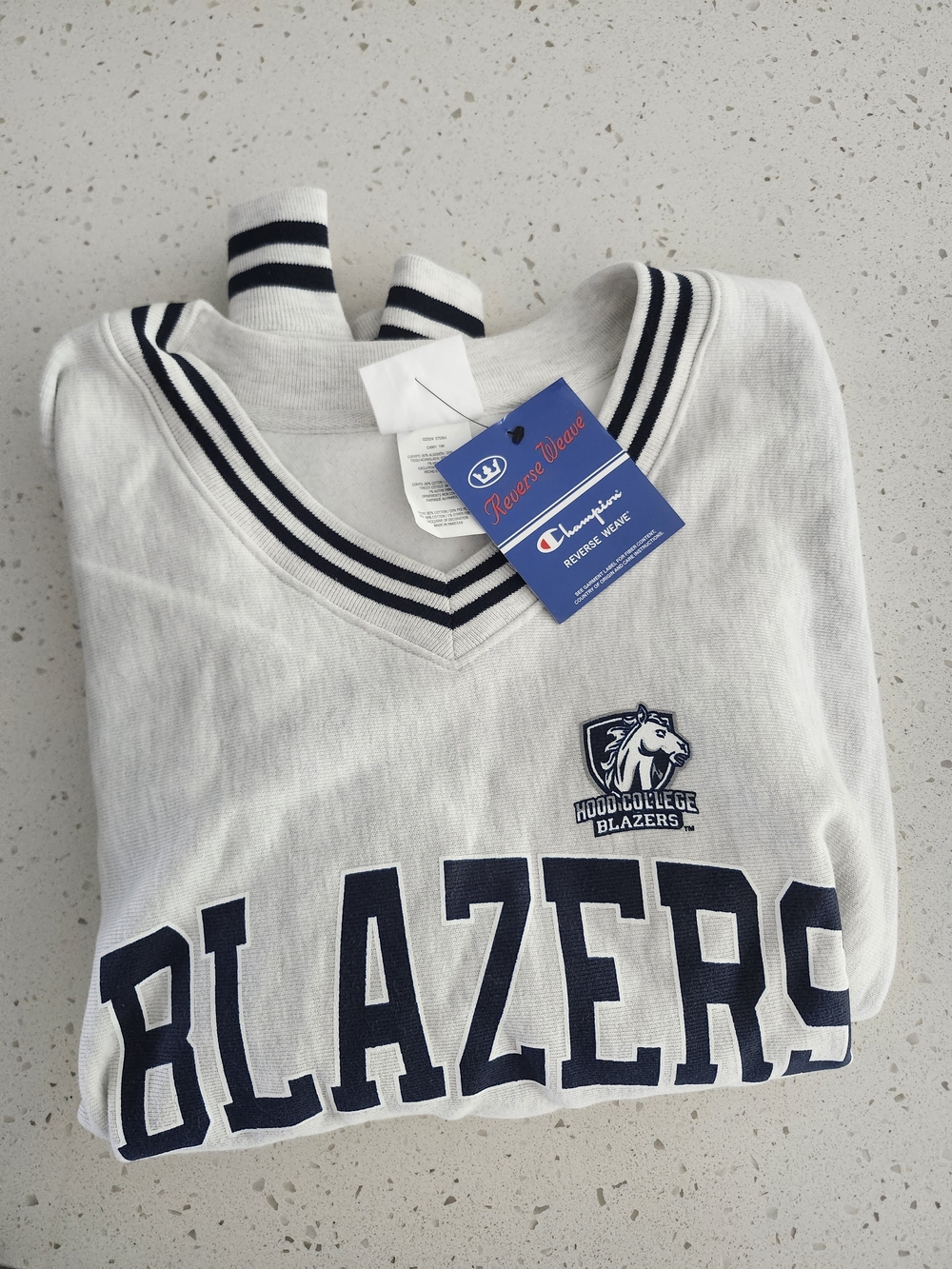 Hood College Blazers Womens Crop Crew Neck Sweatshirt | Large | Gray | NWT